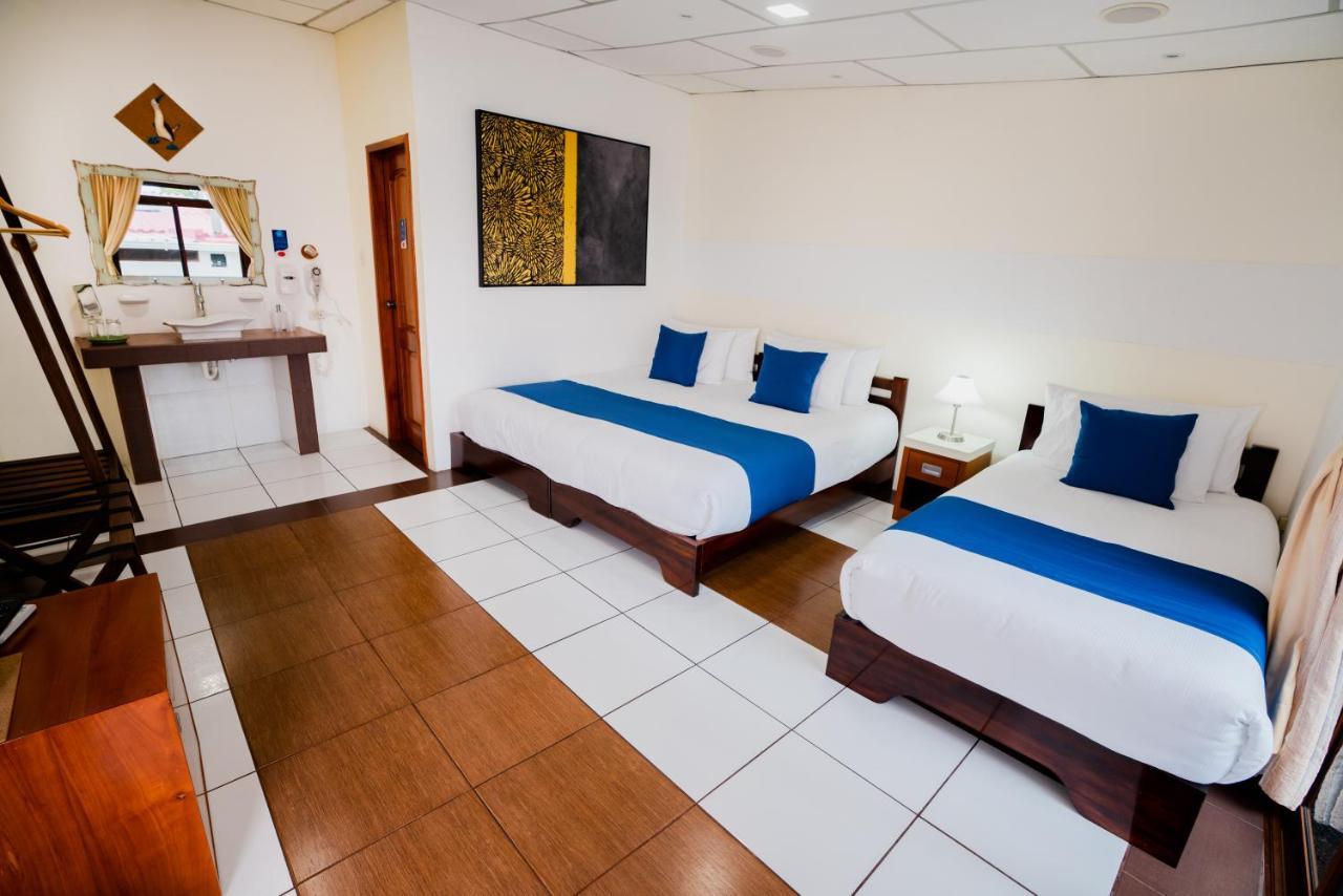 Hotel Palace Galapagos Puerto Ayora  Ngoại thất bức ảnh