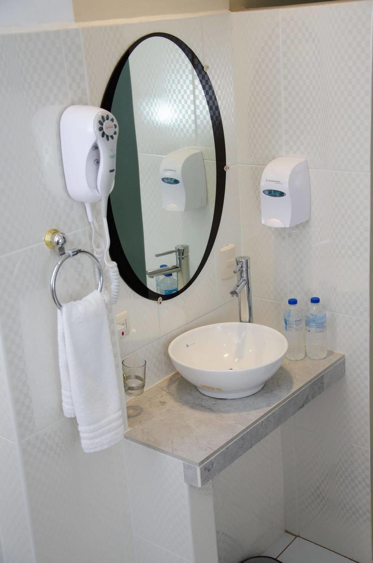 Hotel Palace Galapagos Puerto Ayora  Ngoại thất bức ảnh